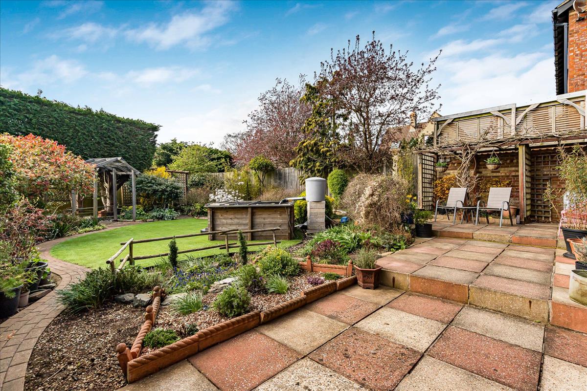 Property Image 2193b699-b0e7-4719-b0c9-ba928e1b555f