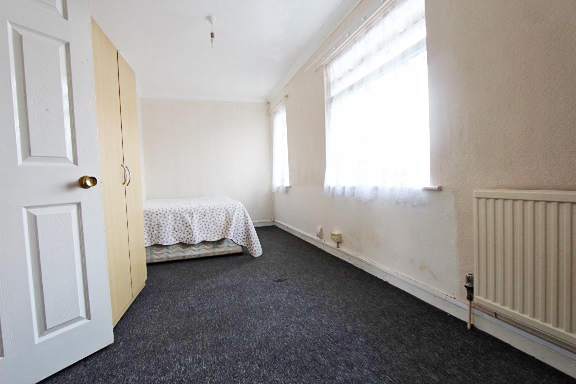 Property Image 21980f81-ed28-4ca0-9fd8-5f98a4ef5271