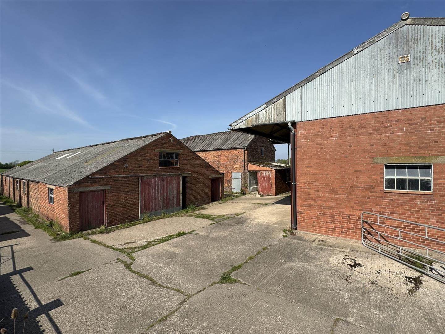 Property Image 219955f6-98fb-448d-be42-8e10fac42996