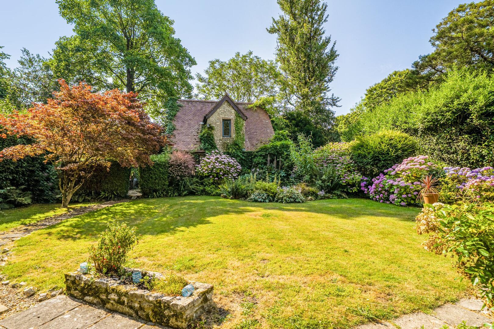 Property Image 21a7d858-6fb9-4491-9f28-1c8b472099a2