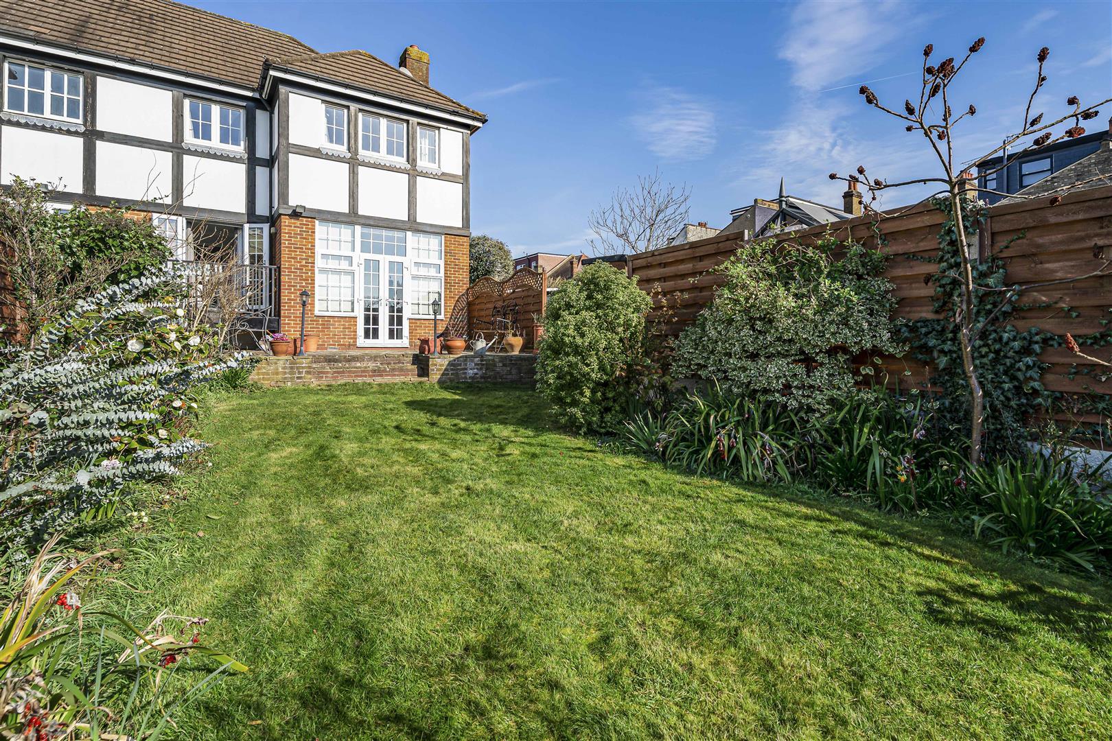 Property Image 21a8330a-6ebd-4123-93ba-e0edab65c791