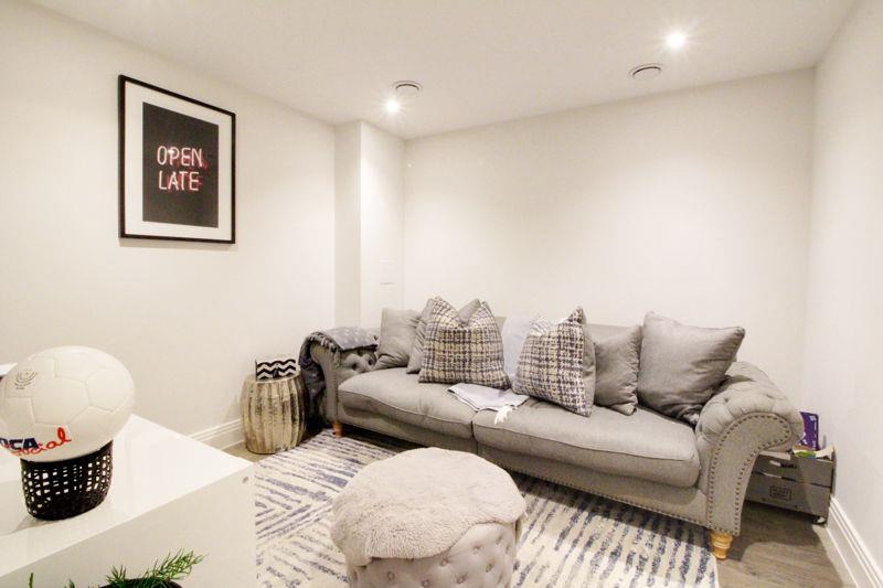 Property Image 21ac5575-7f23-4061-b5f3-f1263911ef5c