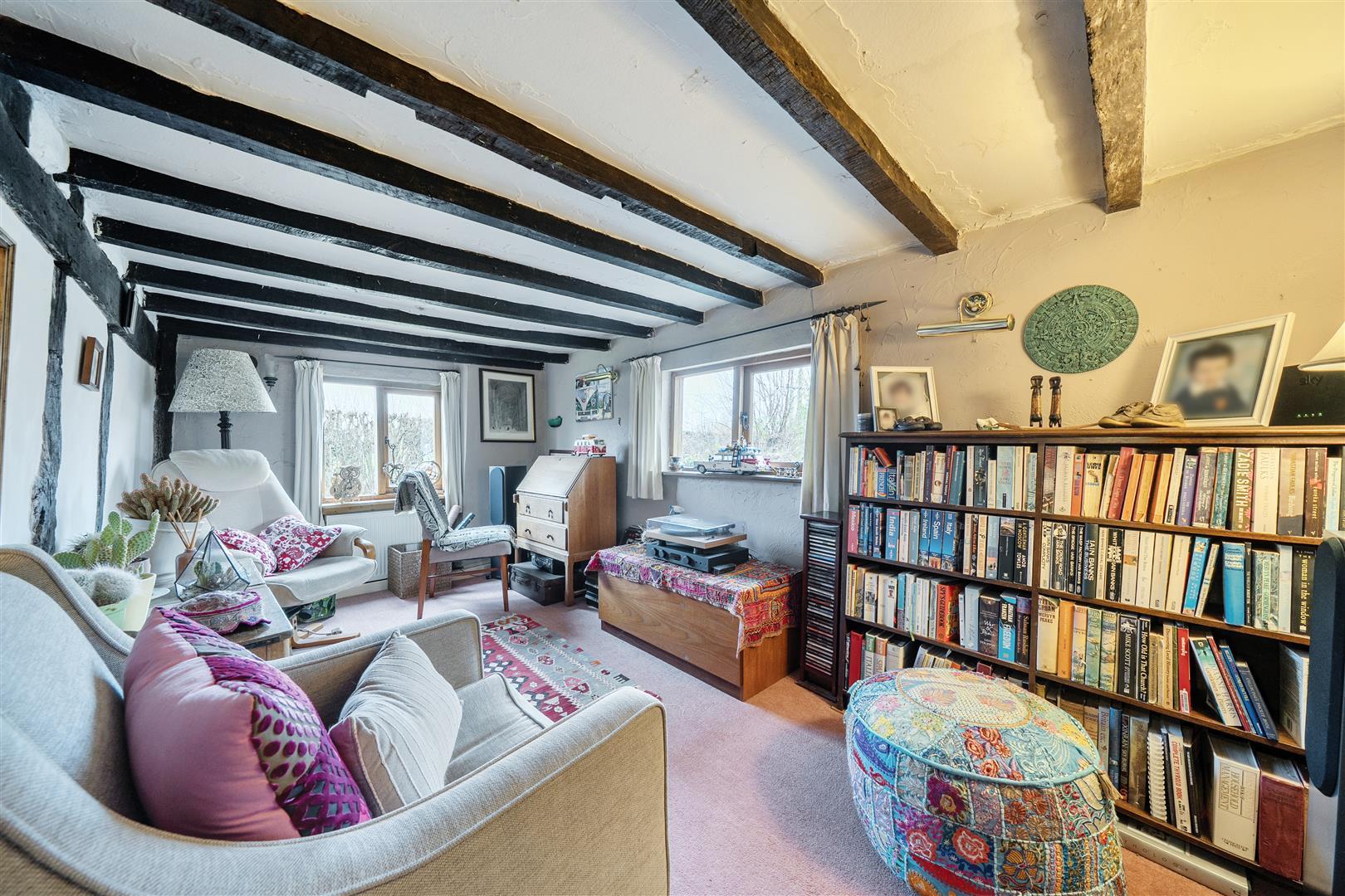 Property Image 21b00a45-8a38-44ee-a27b-9b0d26a61eba