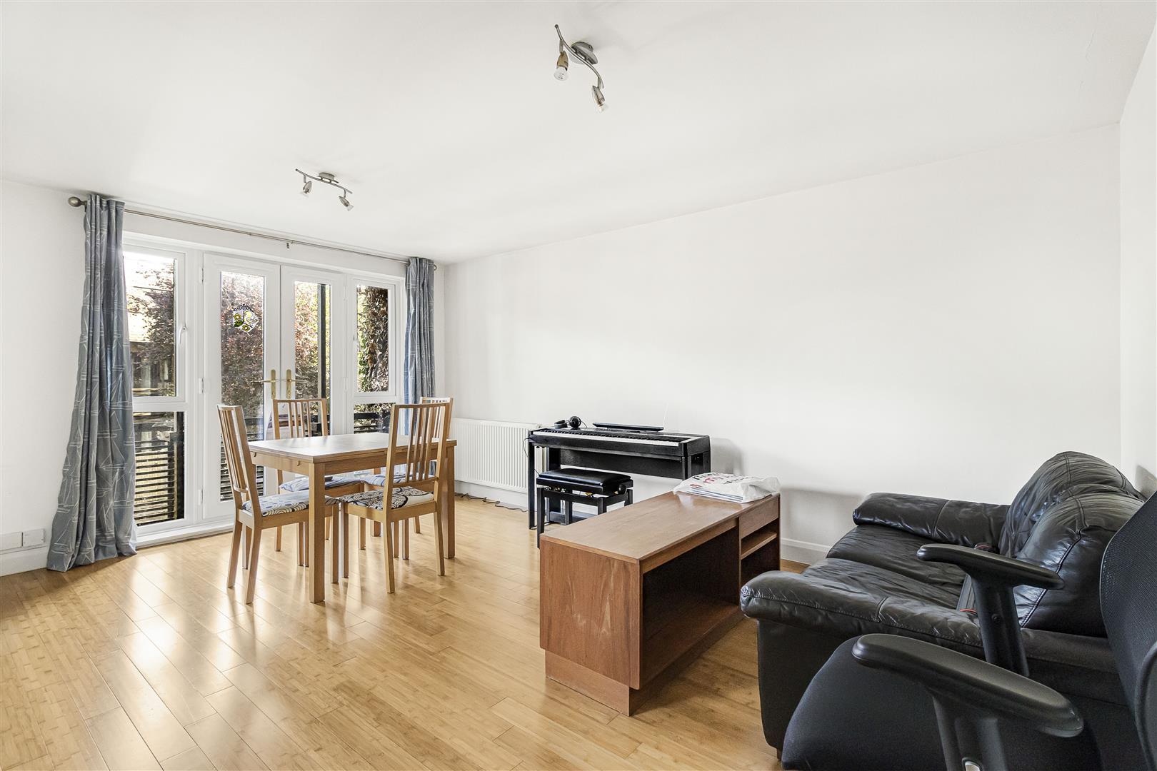 Property Image 21b1ed28-6a68-4e59-b4e3-7f3943b9e391