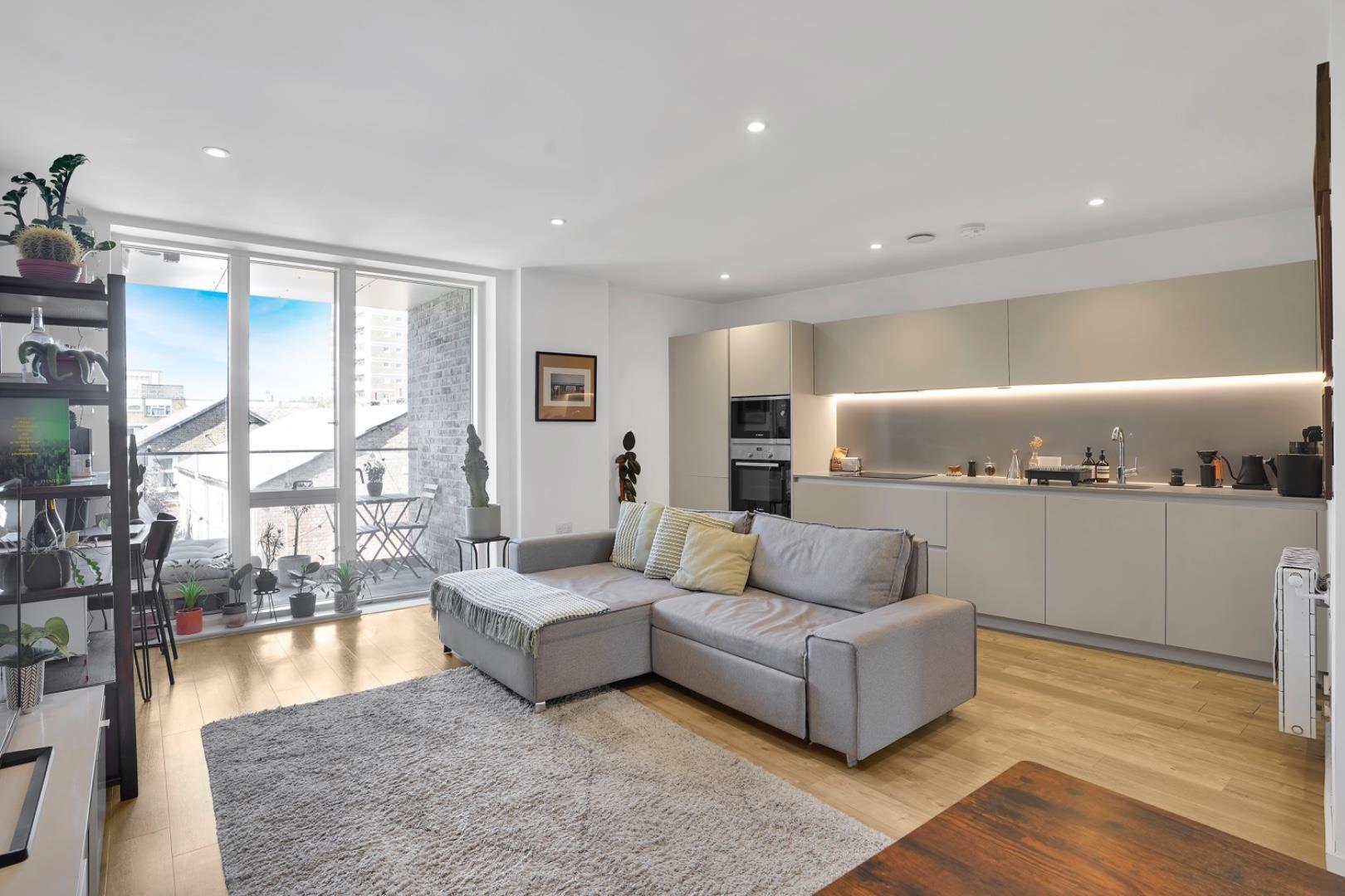 Property Image 21c310b8-5a12-4bbe-8665-934d386fc17c