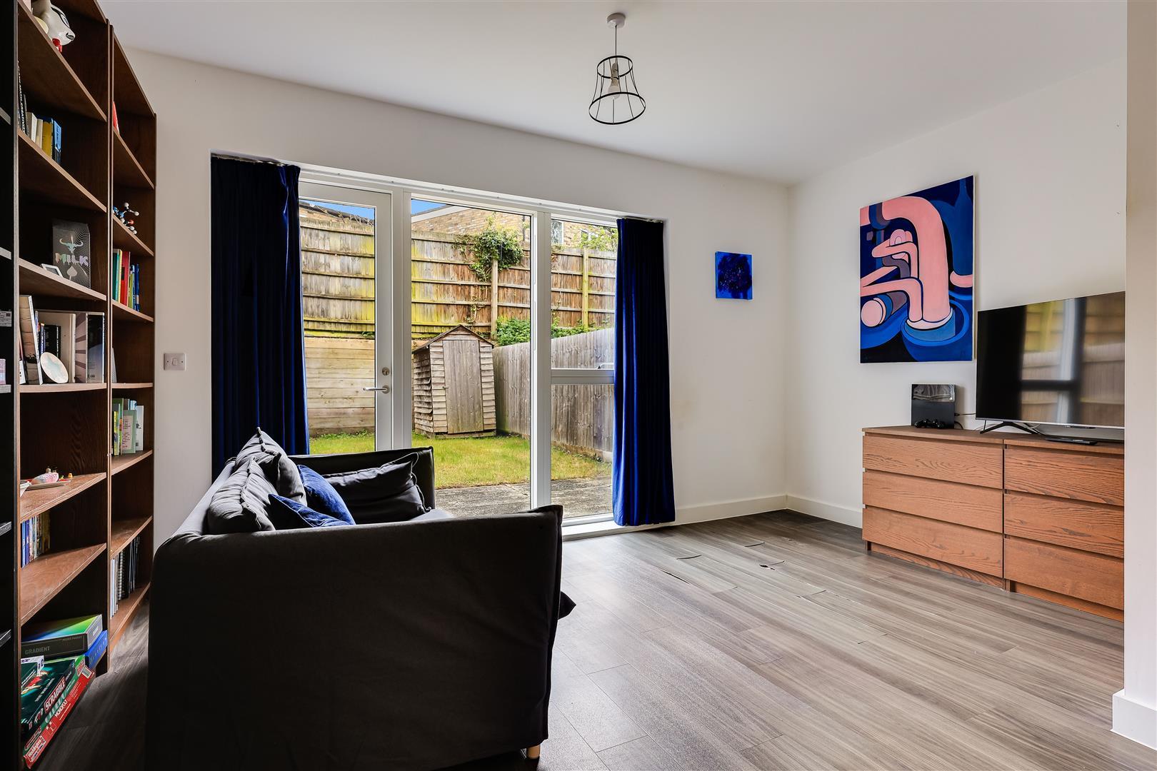 Property Image 21c34f6b-f91f-42a1-938f-15423c89dc54