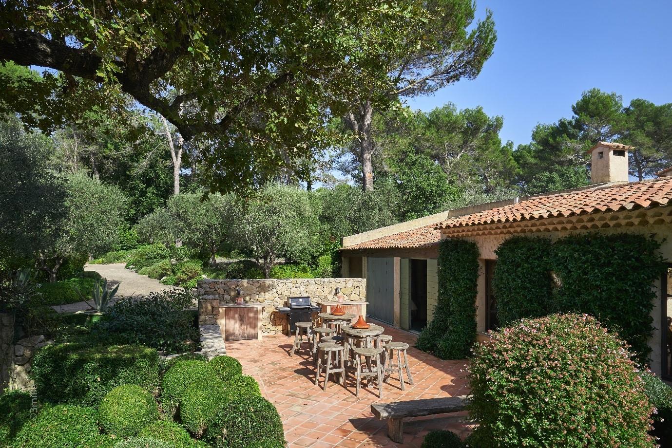 Property Image 21c9ee0d-c1c8-4fa9-9832-44483cc4ff93