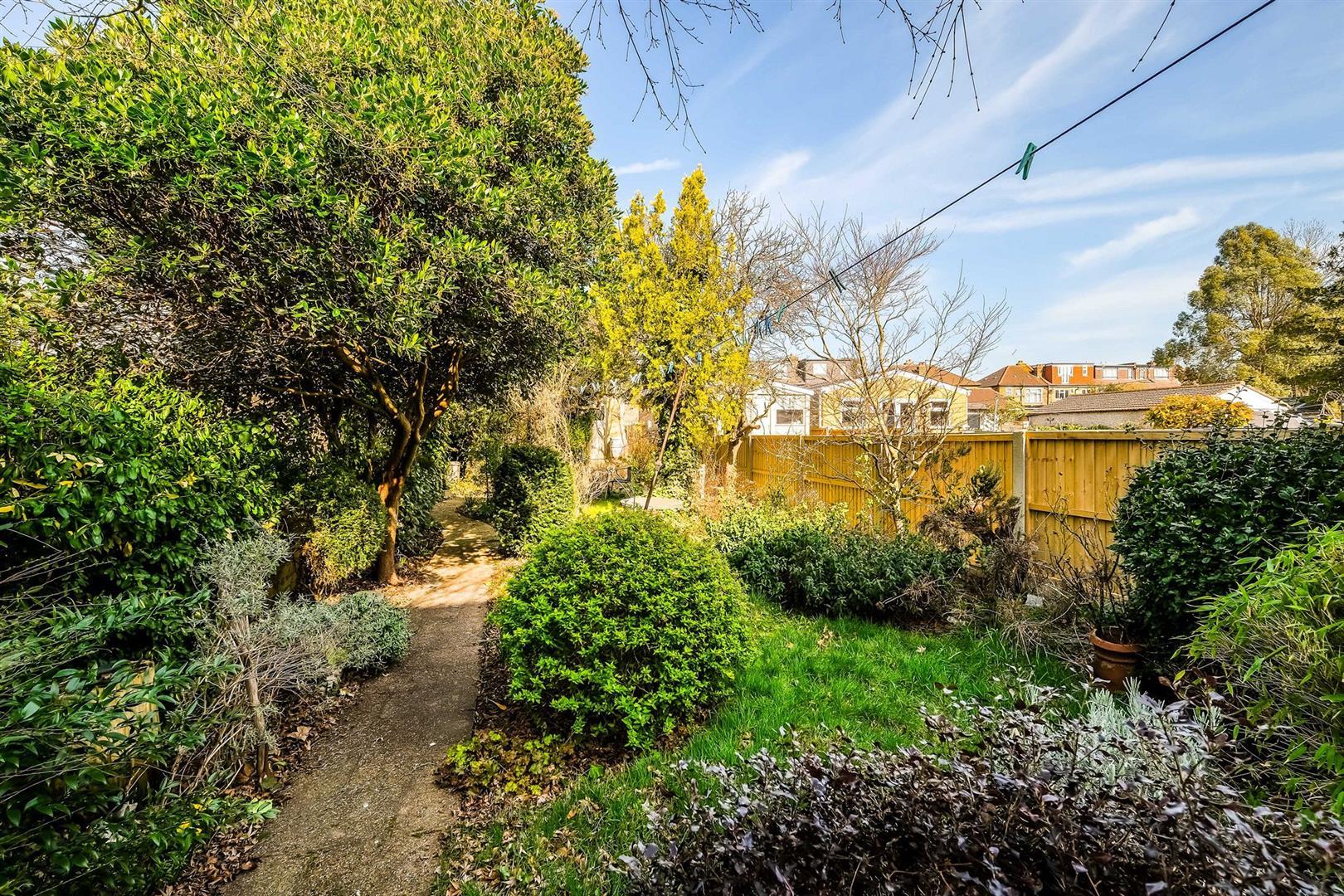 Property Image 21e95a16-e041-4a11-9201-16cbc49e0cf0