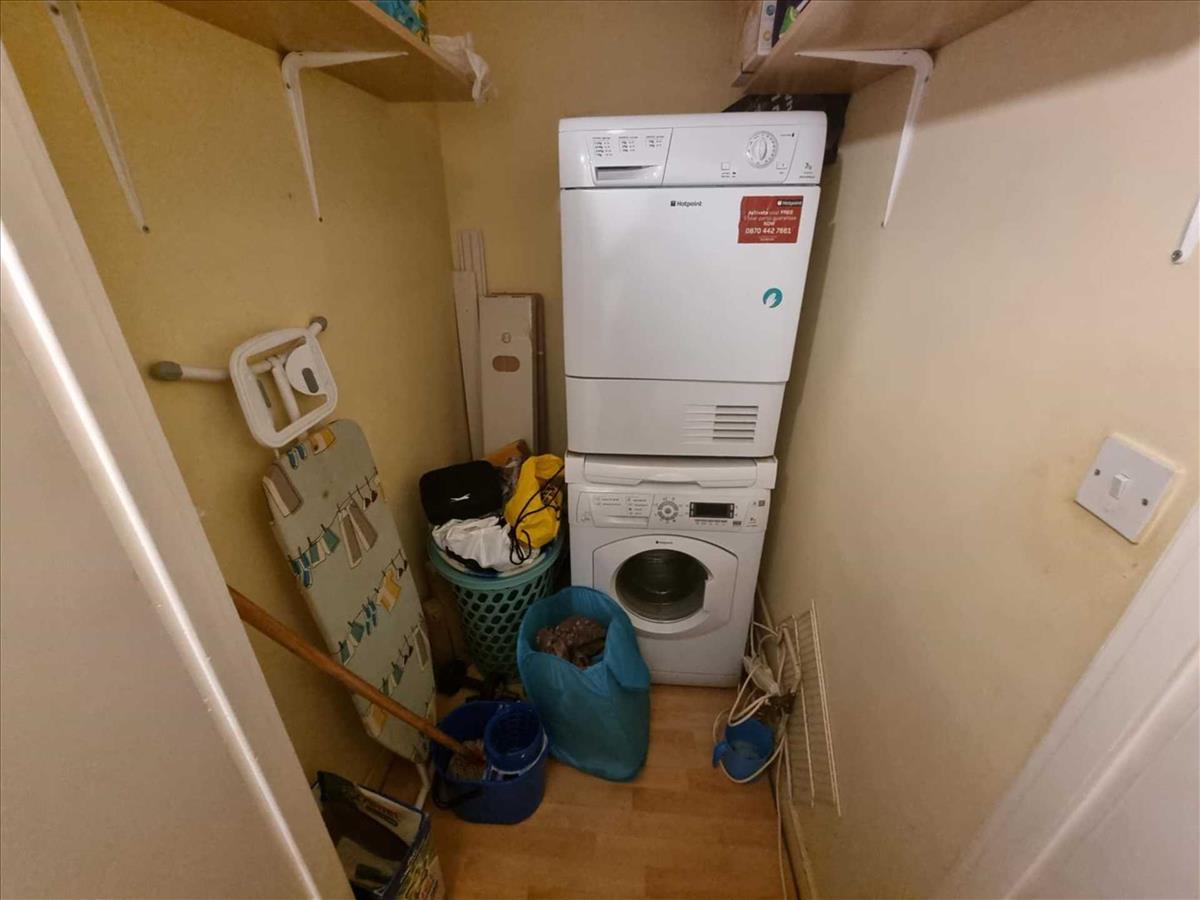 Property Image 21f4ae21-c218-47ed-a602-c49bbe3f0b3c