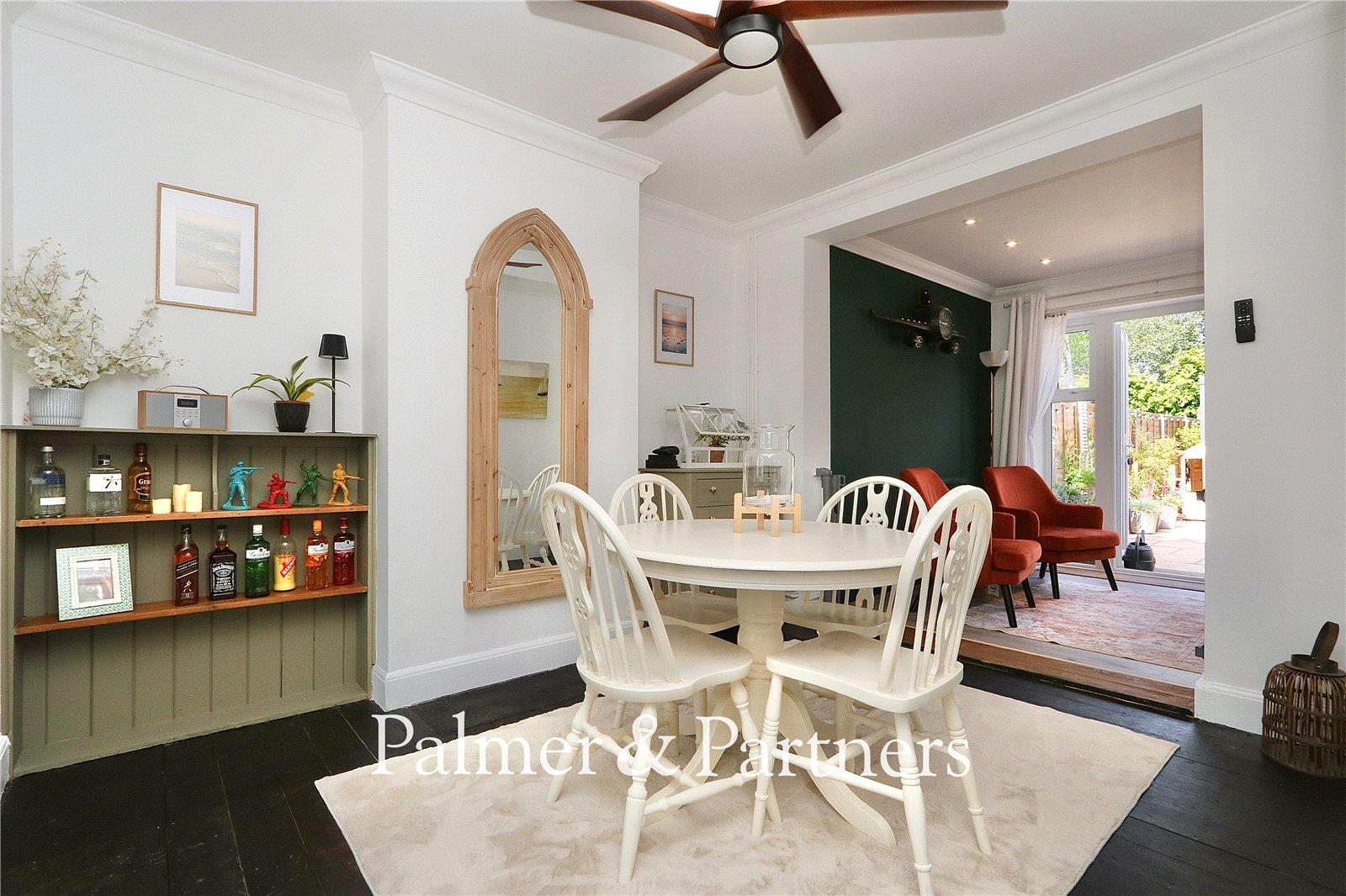Property Image 2208f93d-9fb4-48dc-97a5-06af0382d3ea