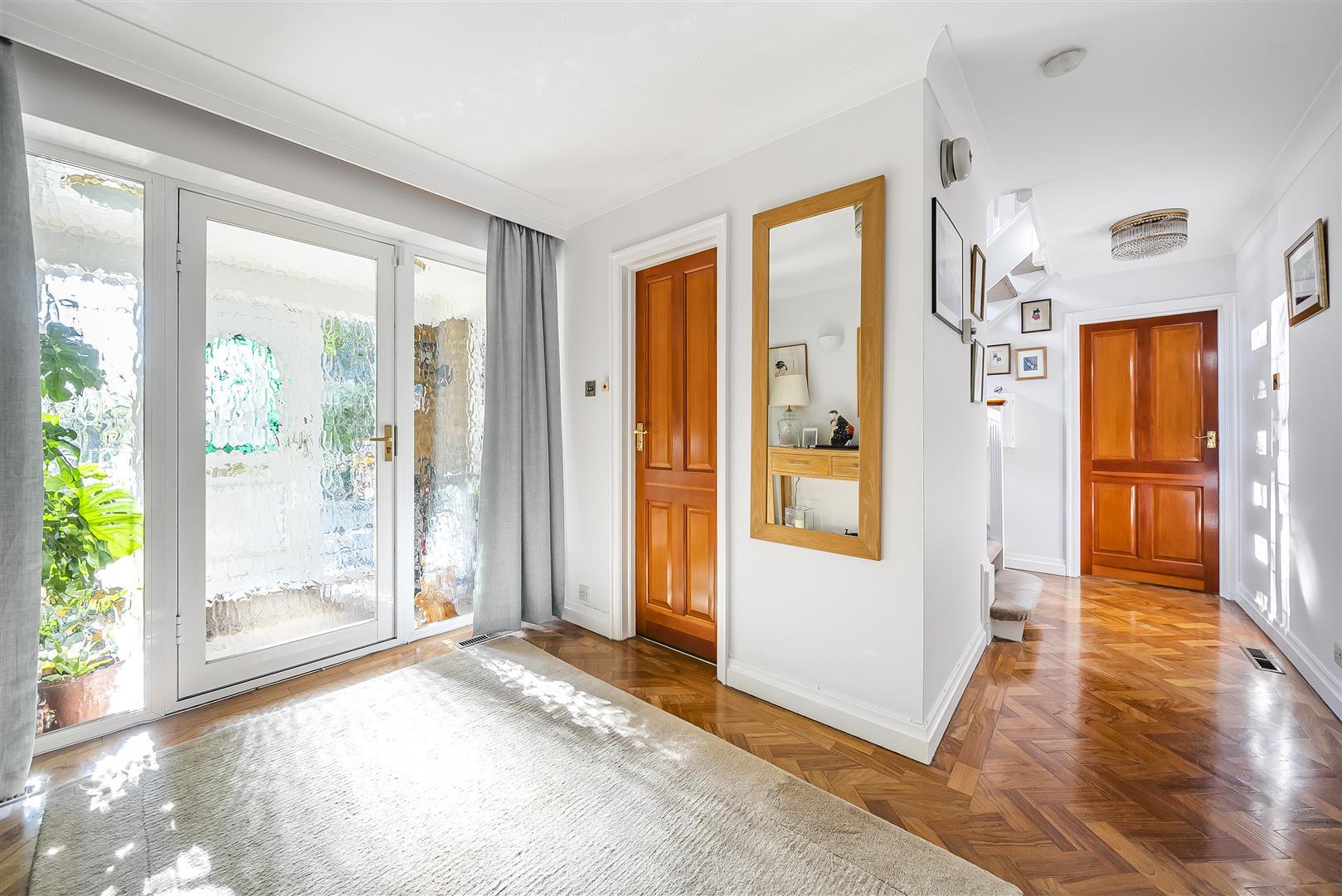 Property Image 221239e8-e54b-4ebf-b610-10b0e4b9c1b8