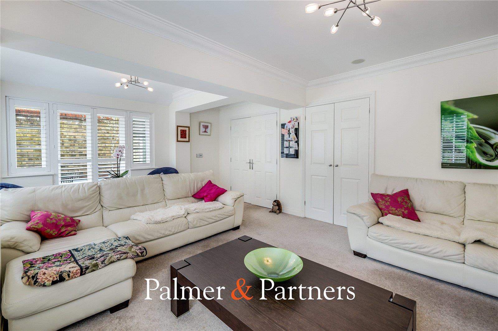 Property Image 221397c0-18cc-41ad-b1c7-b3b37b955755