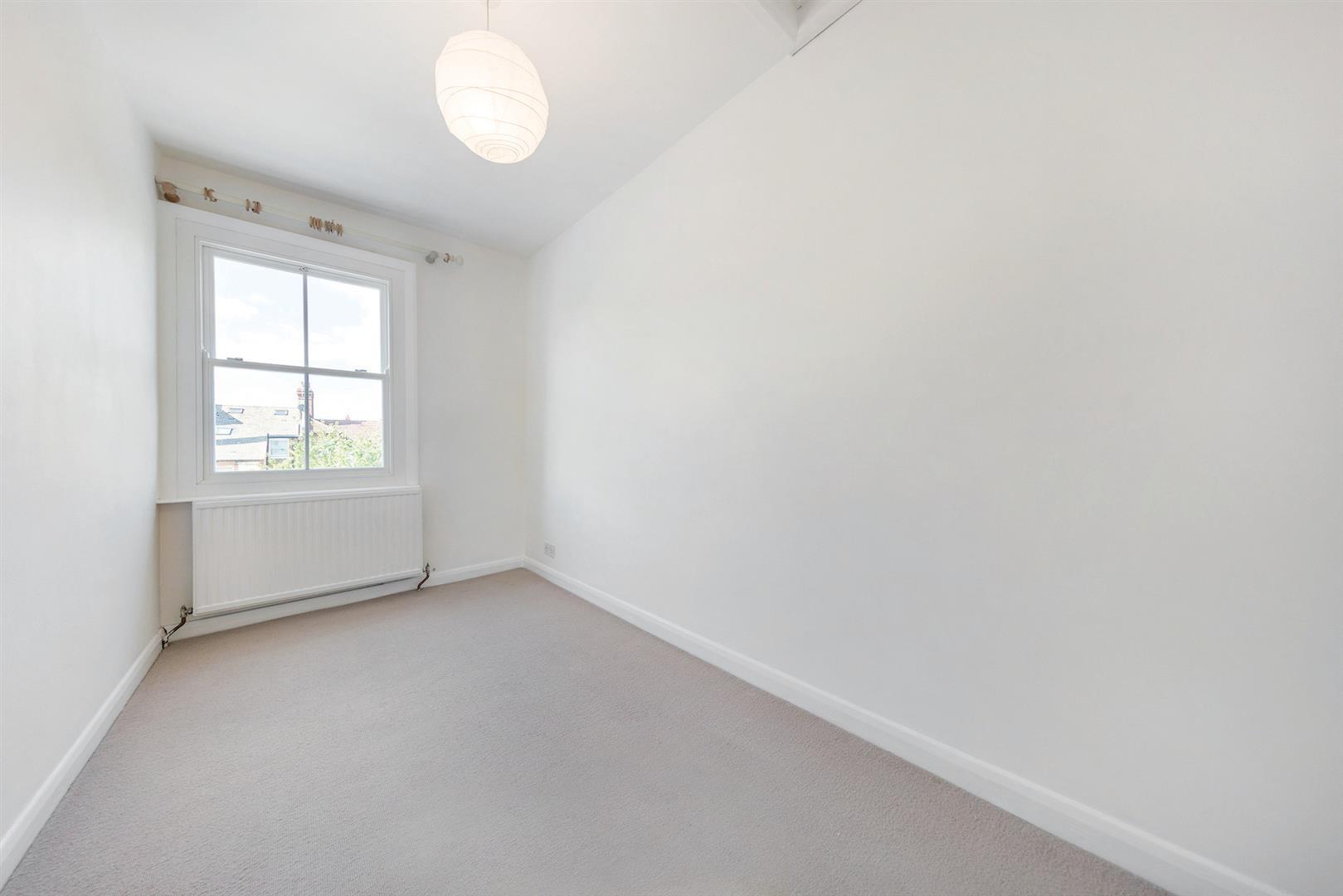 Property Image 2220ddfe-c378-4295-a64f-68df275cbf93