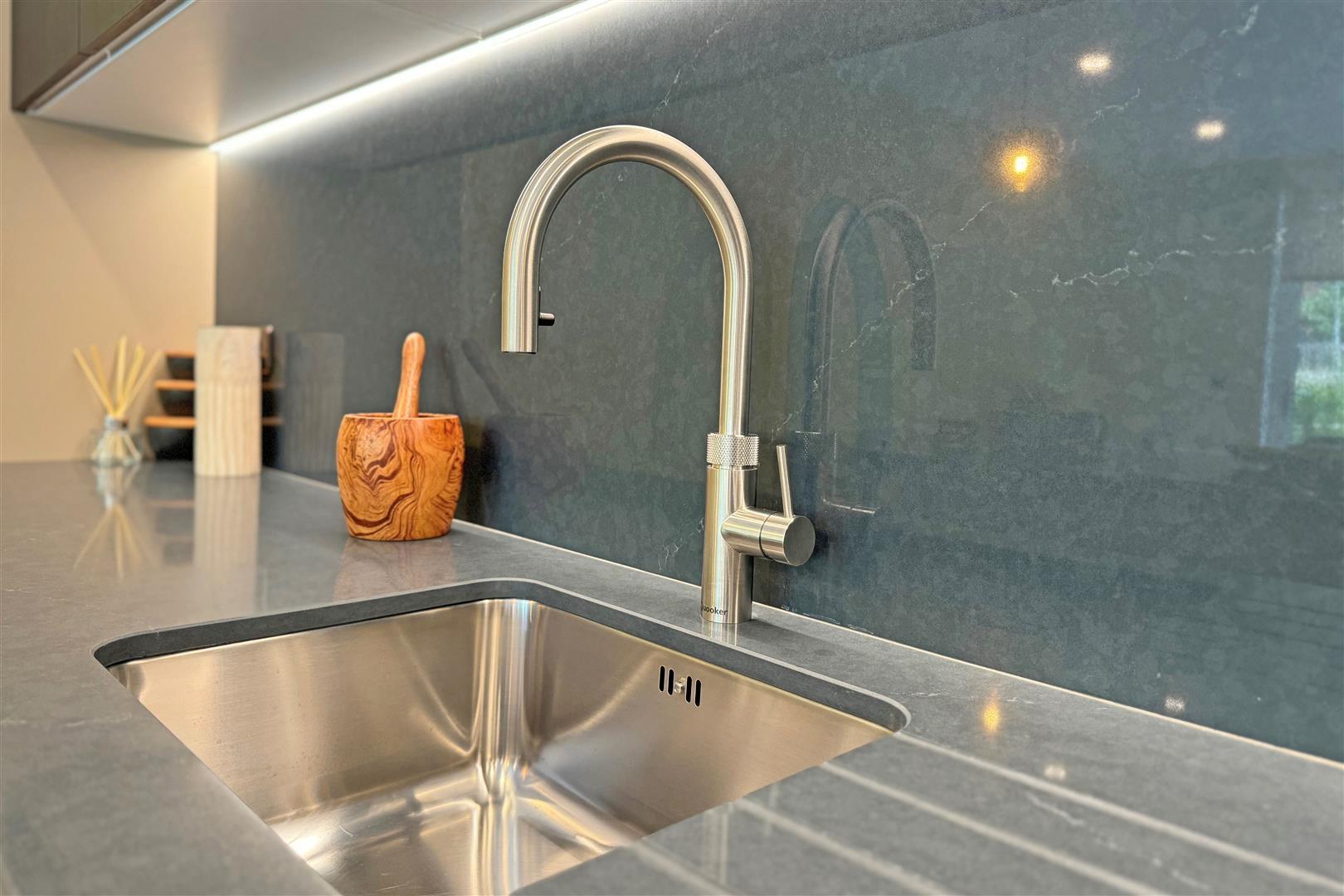 Property Image 22353b20-cbbf-4097-9004-c84c9f698e82