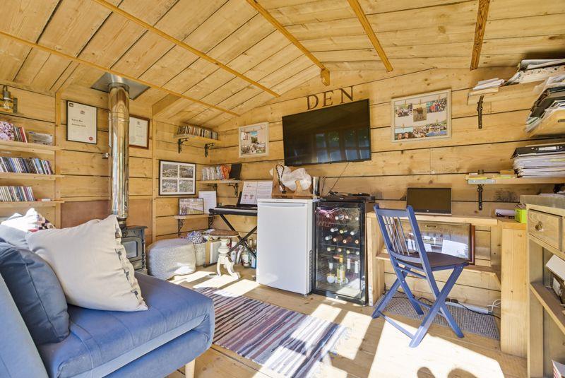 Property Image 223df0d7-2c6a-4a55-a13d-983b2a86dccf