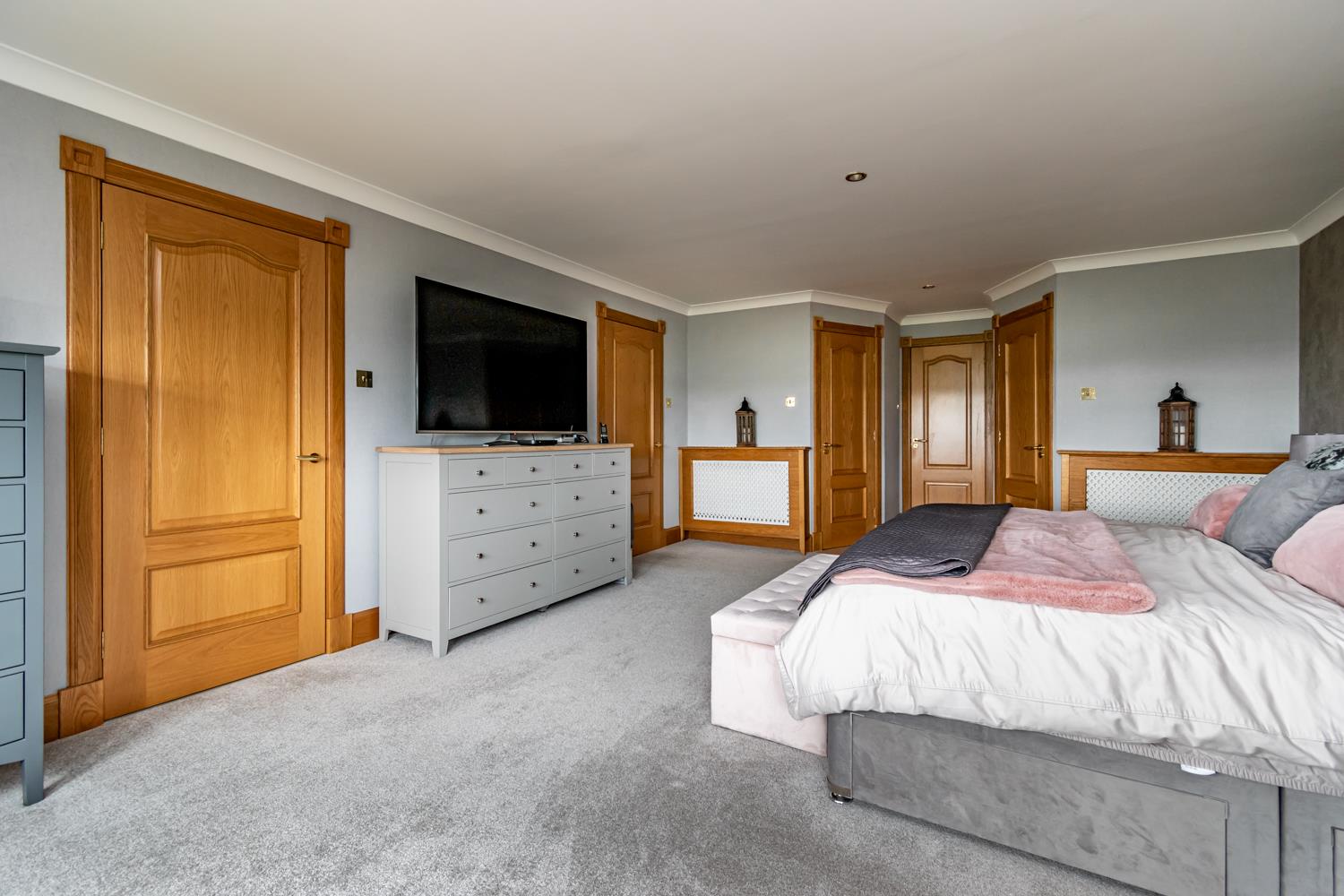 Property Image 2249128d-a5cd-4f3a-9d2e-e0456f0864d1