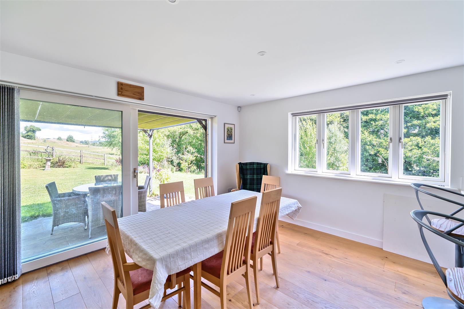 Property Image 2254b9ee-a6aa-491e-b4c4-f526b5a8a589