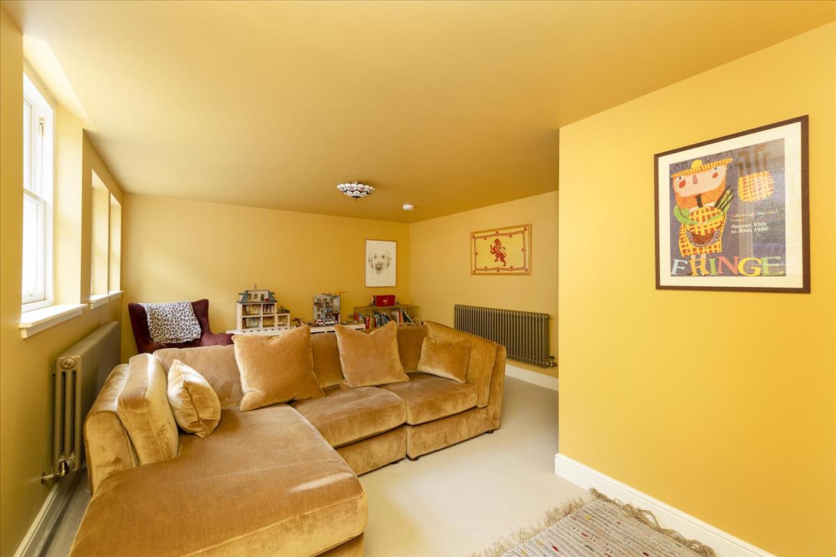 Property Image 2256a241-3bb6-47d0-8914-ccfe313835d9