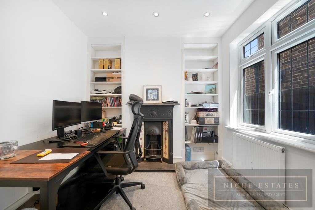 Property Image 2258d4dd-e377-48d2-90d6-359580667387
