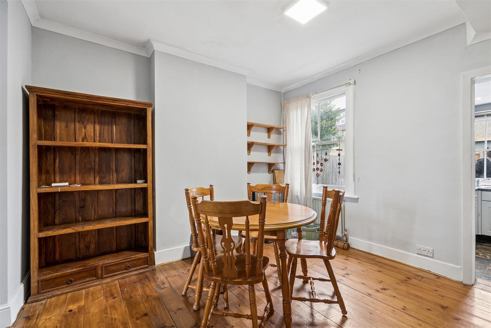 Property Image 226e5773-249c-41ea-b9bd-c00e1d9ee03b