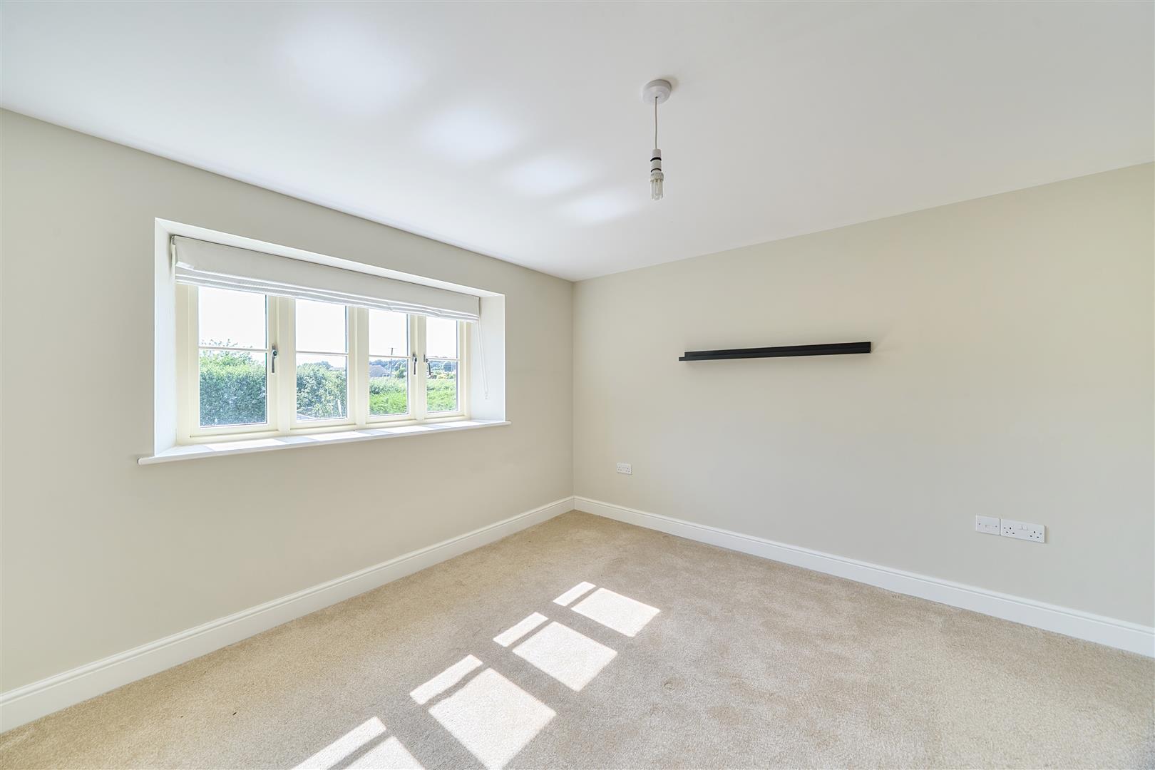 Property Image 226febad-d178-4521-98b3-99bca103885d