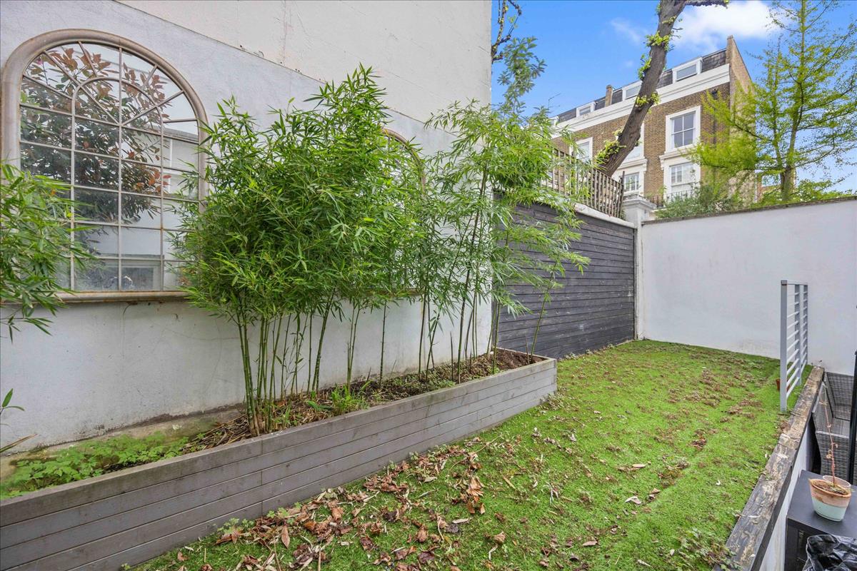 Property Image 2271a0a4-44d0-41ce-8fec-f192ea9f0396