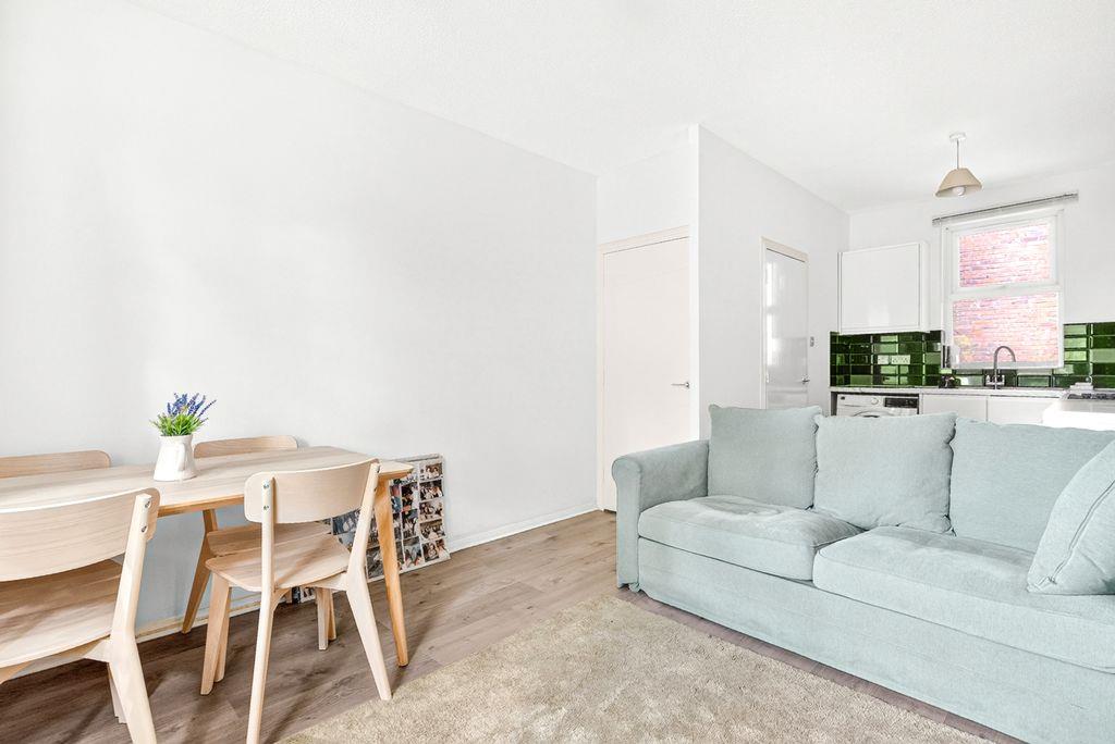 Property Image 22730cf4-a254-4785-b2d8-877b921fa1d5