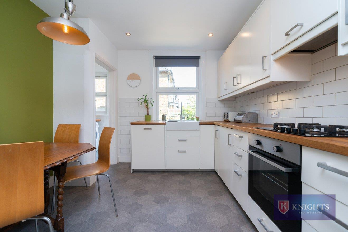 Property Image 227459ac-0098-4c2b-bfe2-7a1631f4a2a8