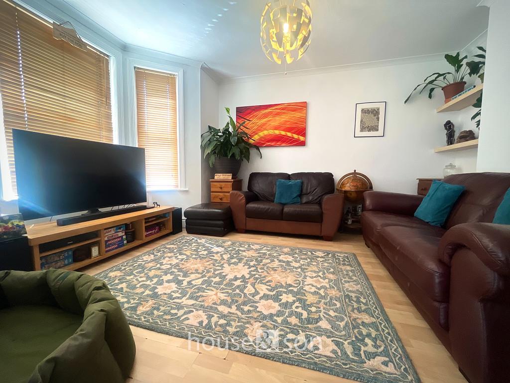 Property Image 227f2a10-2686-4fa2-a2a3-20b0b5b086be