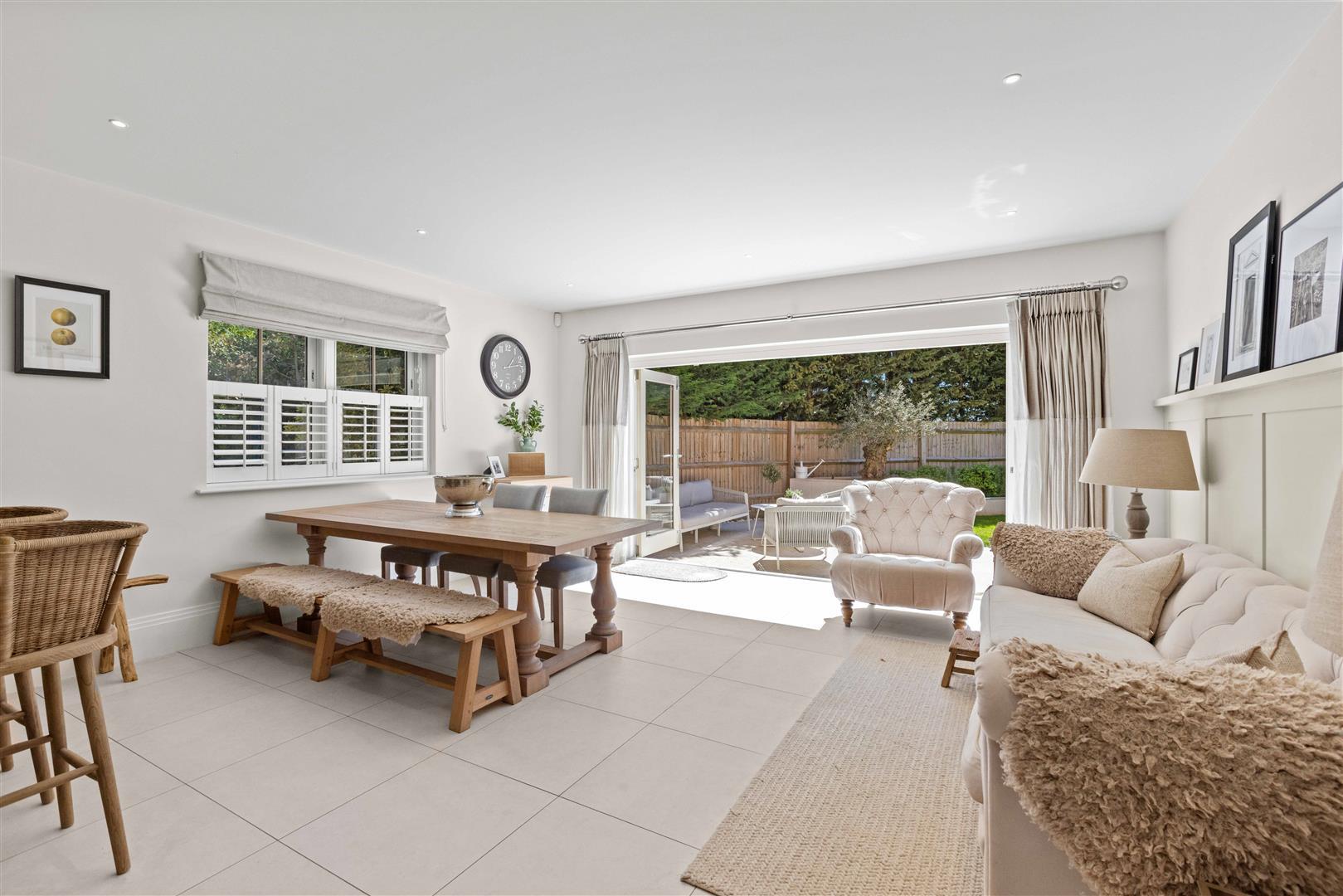 Property Image 228262df-14fb-4e6b-ae30-ce513702249f