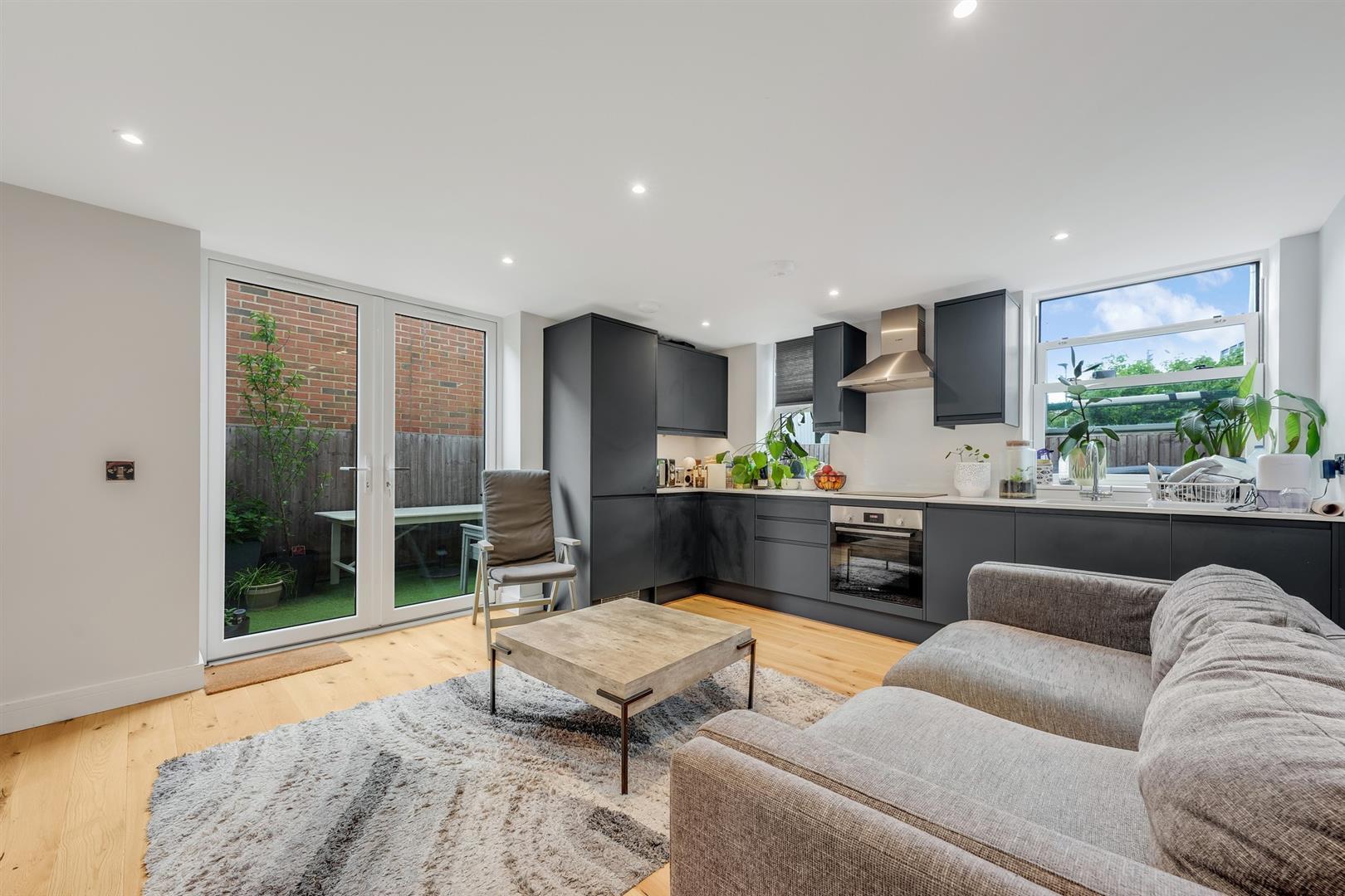 Property Image 2287c0d0-8354-4f3b-915d-1d5a38feb256