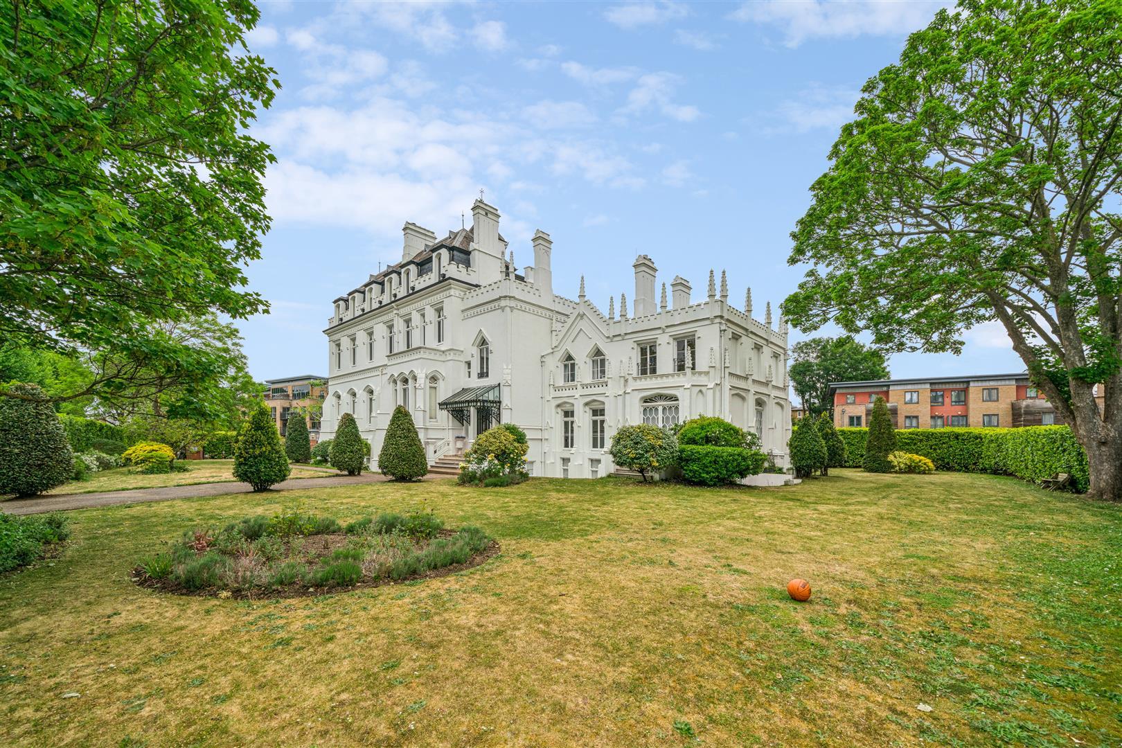 Property Image 229183bf-e8f1-446d-a582-88bb58b723e8