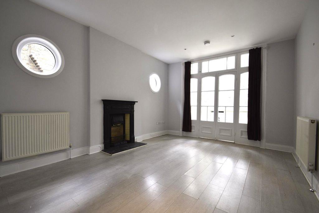 Property Image 22a9f08e-6499-4829-a5ba-2462547c7225