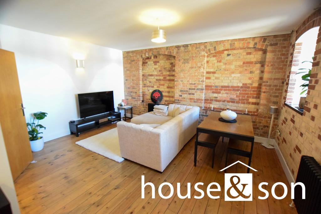 Property Image 22ad2868-821f-4d97-b805-33aef1c1029c