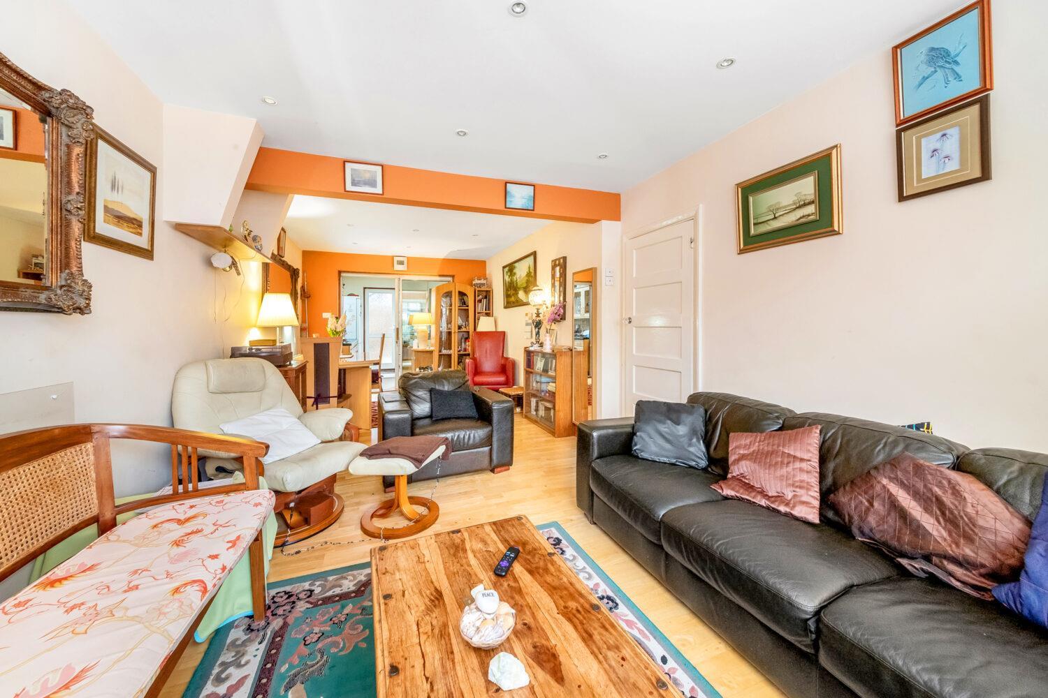 Property Image 22c94d3f-bcc2-43bb-91c9-26a06c80f0a1