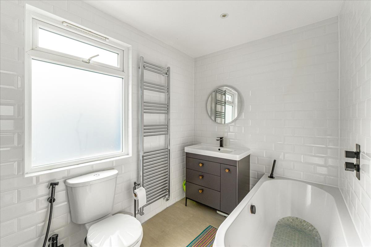 Property Image 22d2f2ff-b5ae-4303-9d7e-721a329d37e4