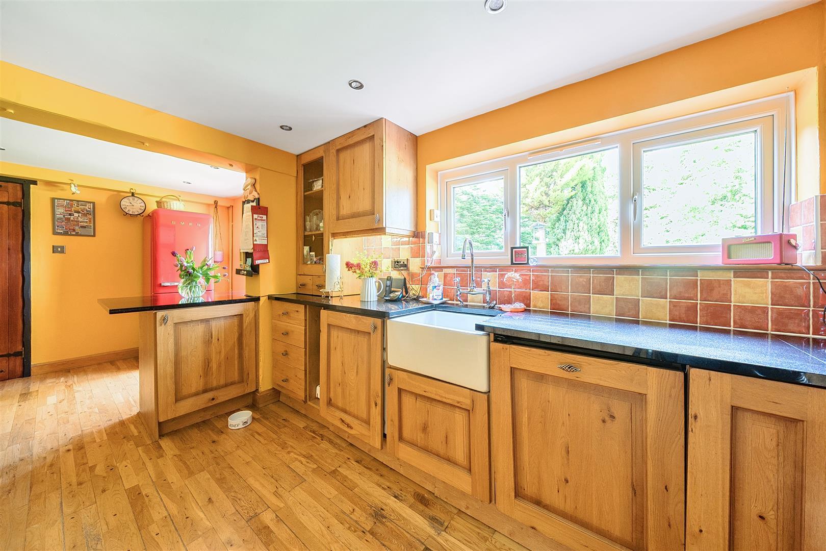 Property Image 22d4163c-7753-4dfb-b220-e3525880f976