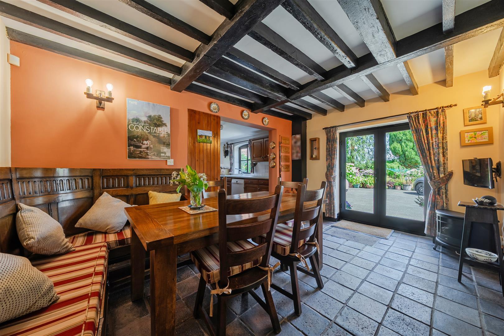 Property Image 22d89e72-8aa6-43d8-9c4e-9f53207714c6