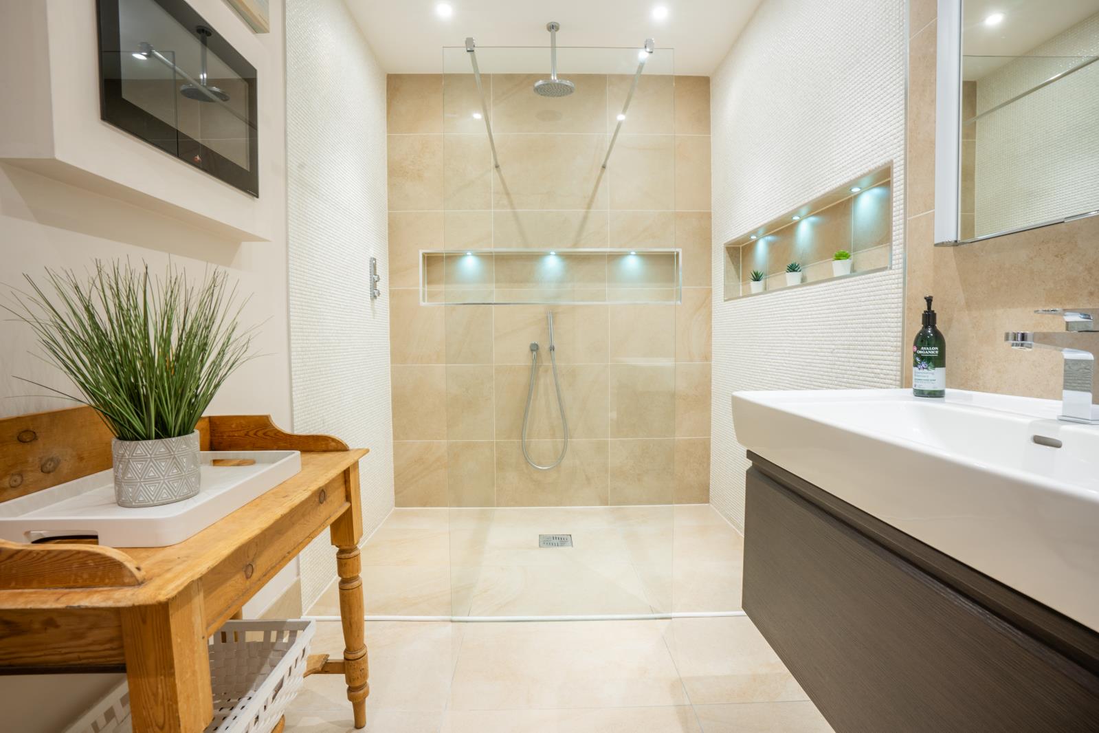 Property Image 22ea3836-c84a-4fd9-88ea-5345b301e369