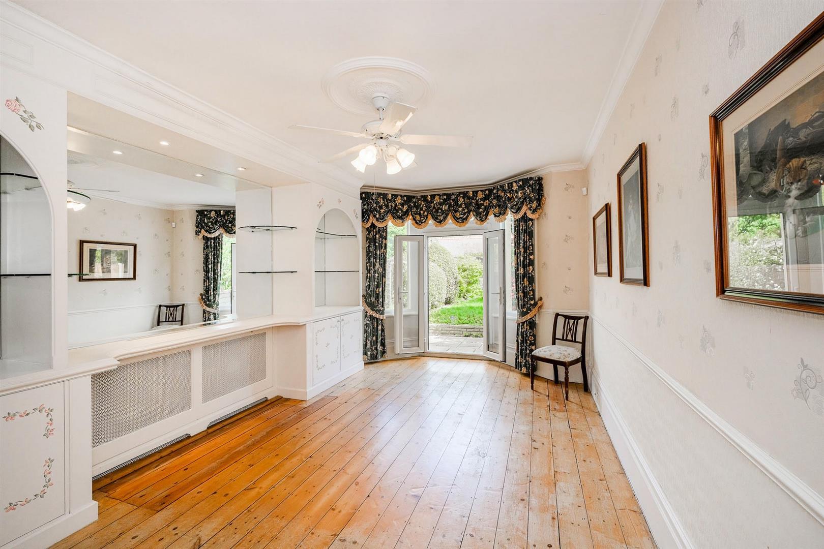 Property Image 23013450-d0b6-4548-8c09-5f25ee421d59