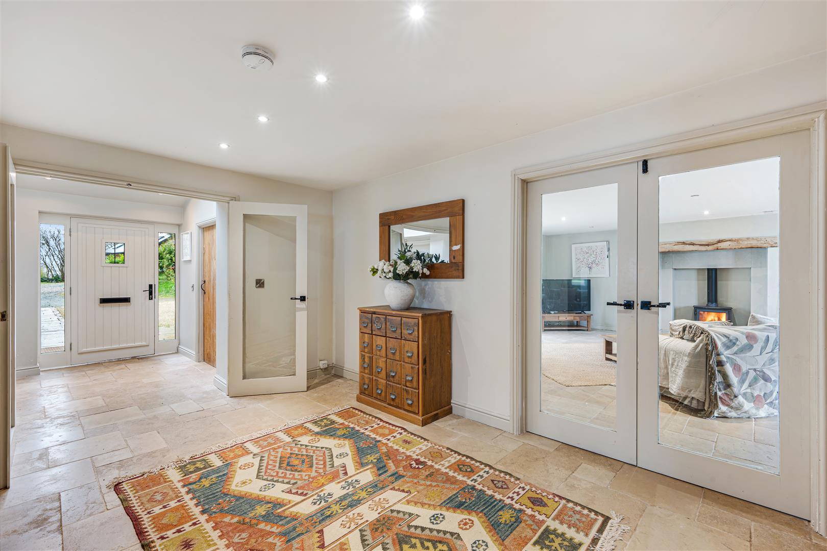 Property Image 23013612-5ff5-4a21-9f7c-fd05650581f8