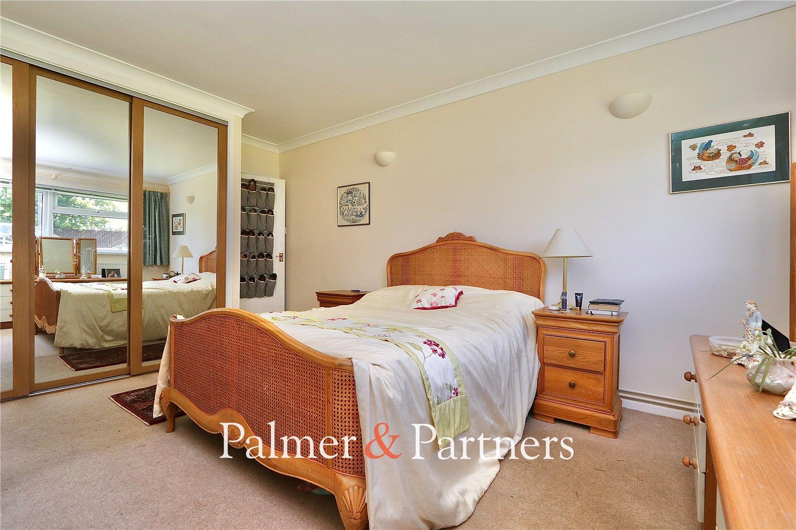 Property Image 23051e8c-9fb4-4c89-aecd-4e40ddaedf87