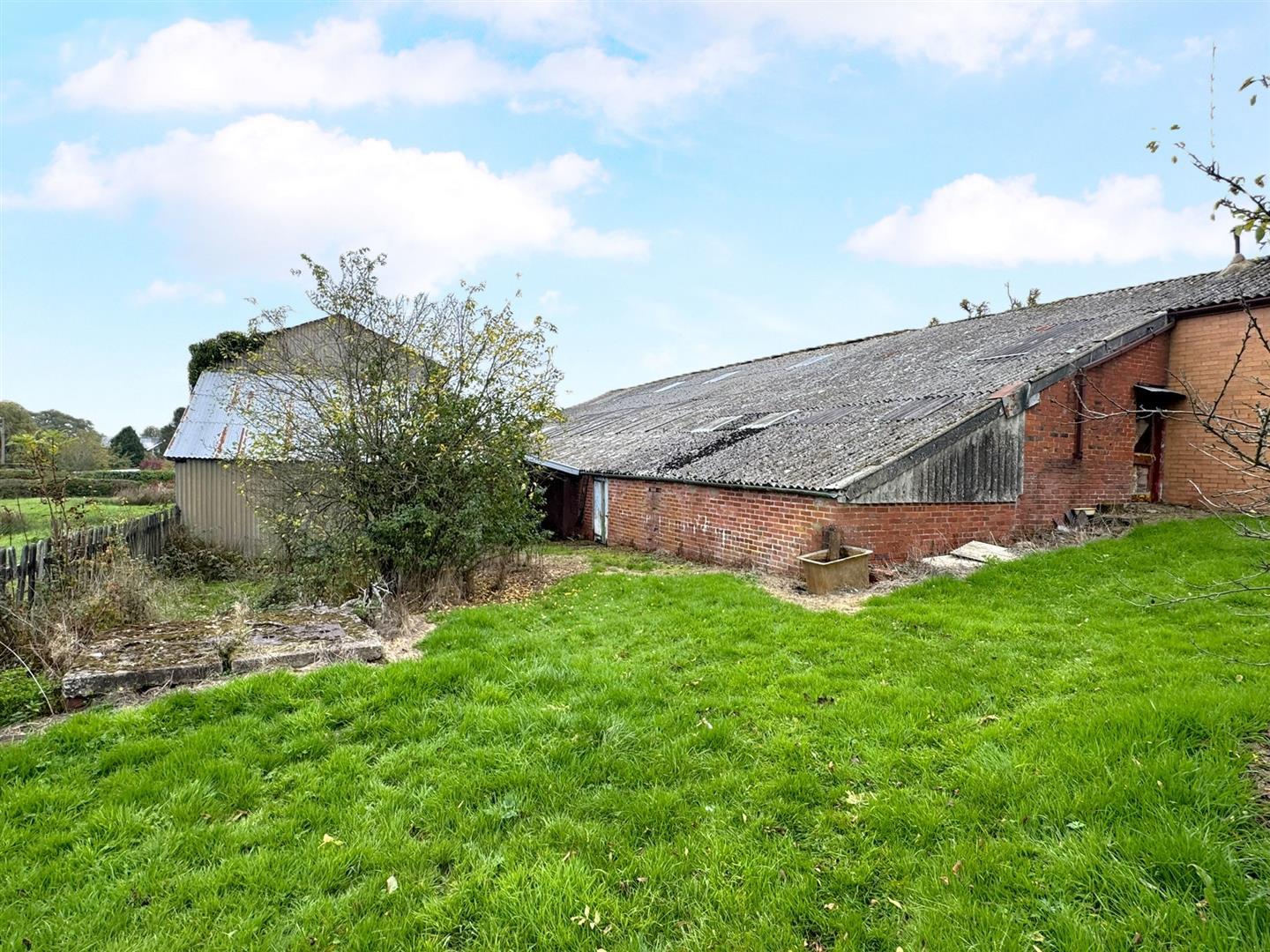 Property Image 23075b7e-1d2a-454f-912a-835dbf001d1e
