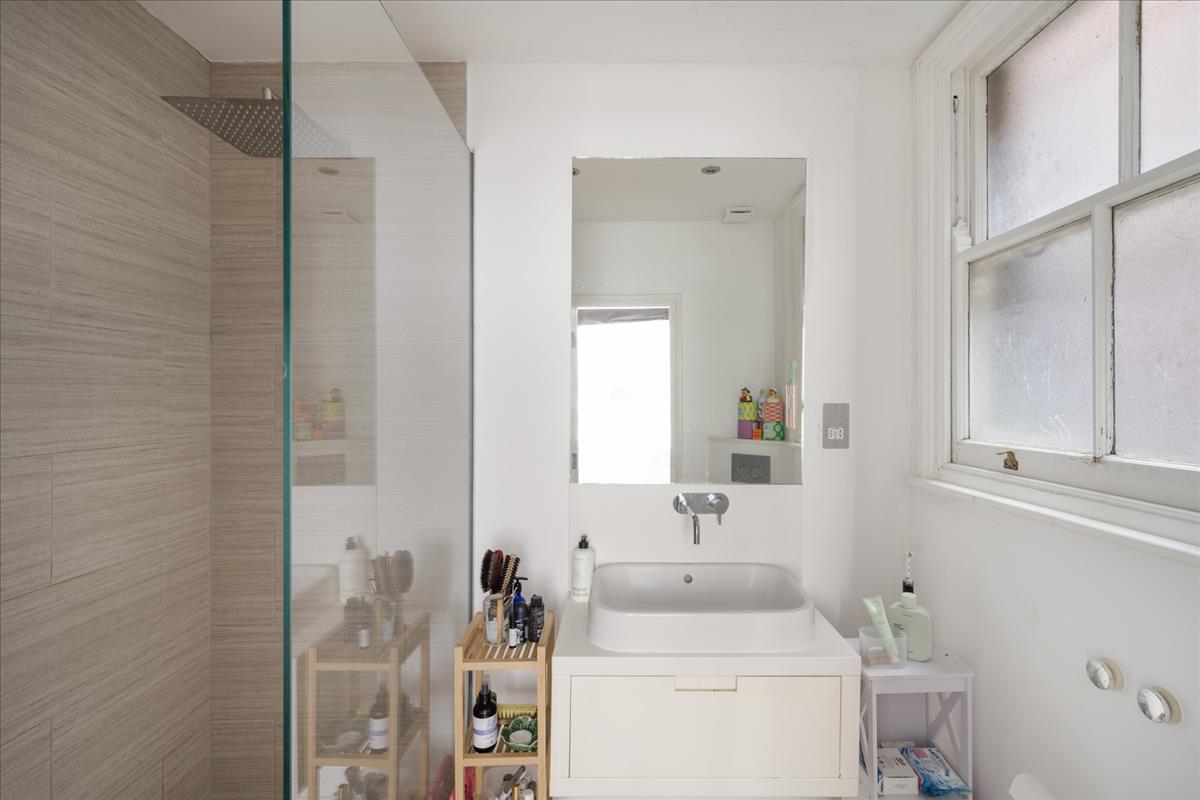 Property Image 2308150f-134e-4beb-b3a9-4f1304300d0c