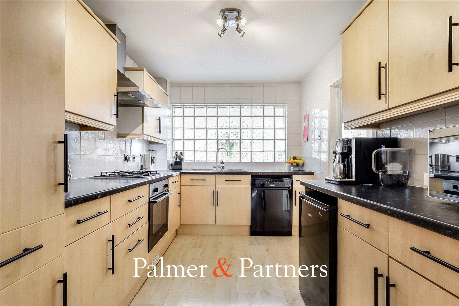 Property Image 23165058-f16c-490c-8cfa-f5266135243a