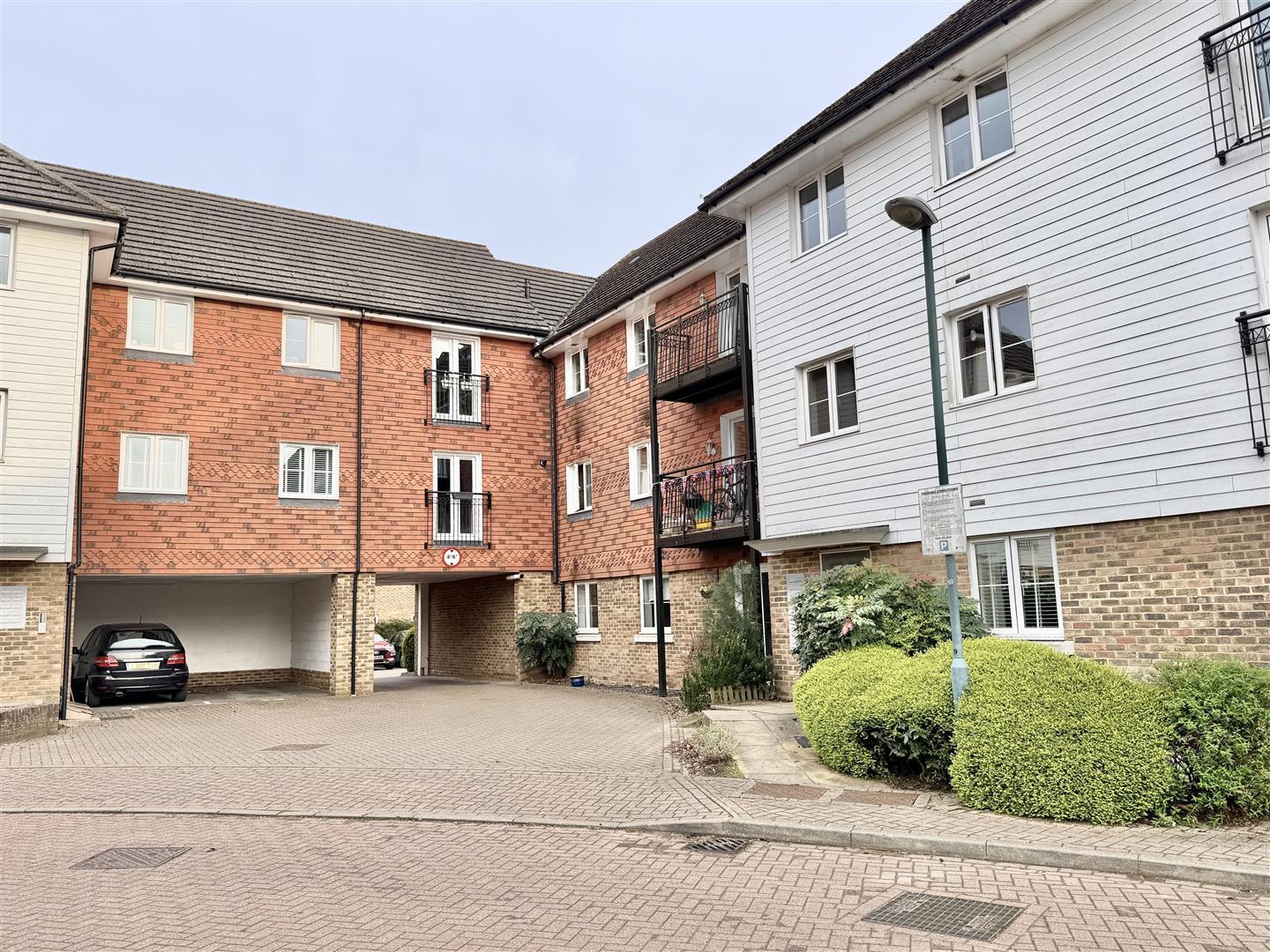 Property Image 231c1e99-557f-4111-9e14-394de5c78444