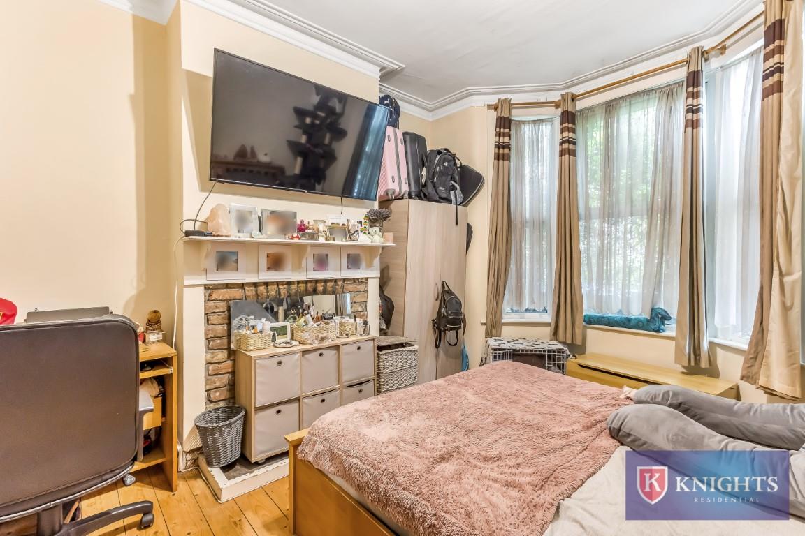 Property Image 232e35e5-5688-4e92-8fd8-c2a669f1a8eb