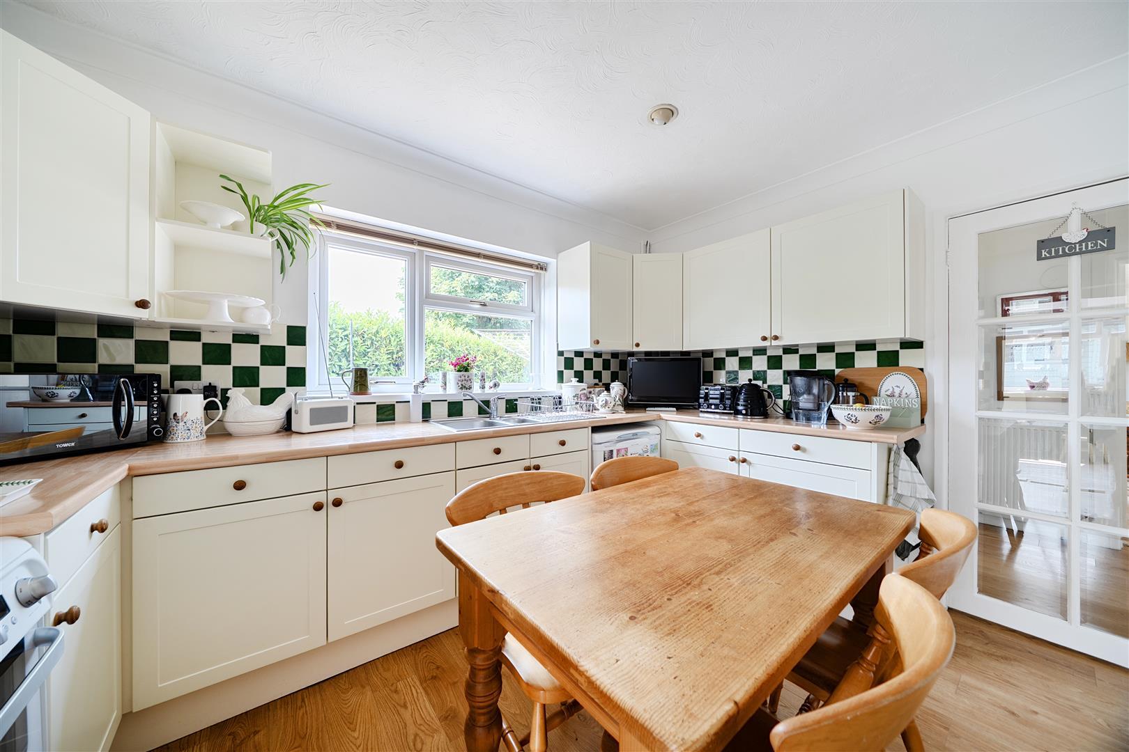 Property Image 2334f5de-0272-41f8-8bd7-725111e0dce0