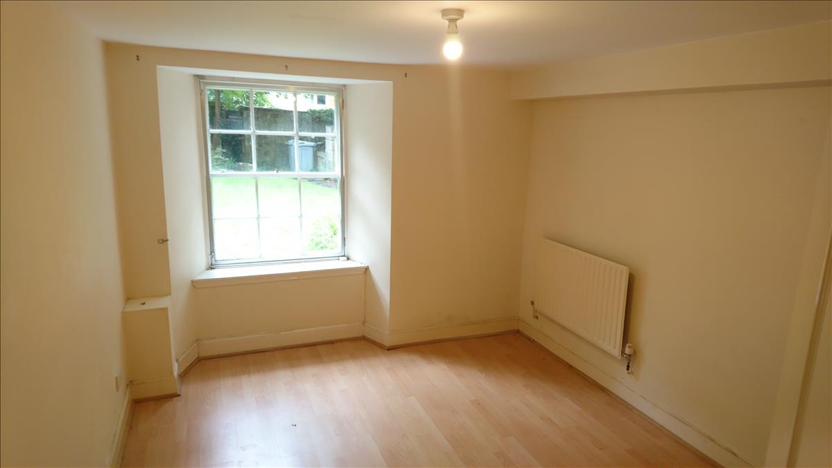 Property Image 233a3073-b979-464d-b3bf-eacc9bd98db5