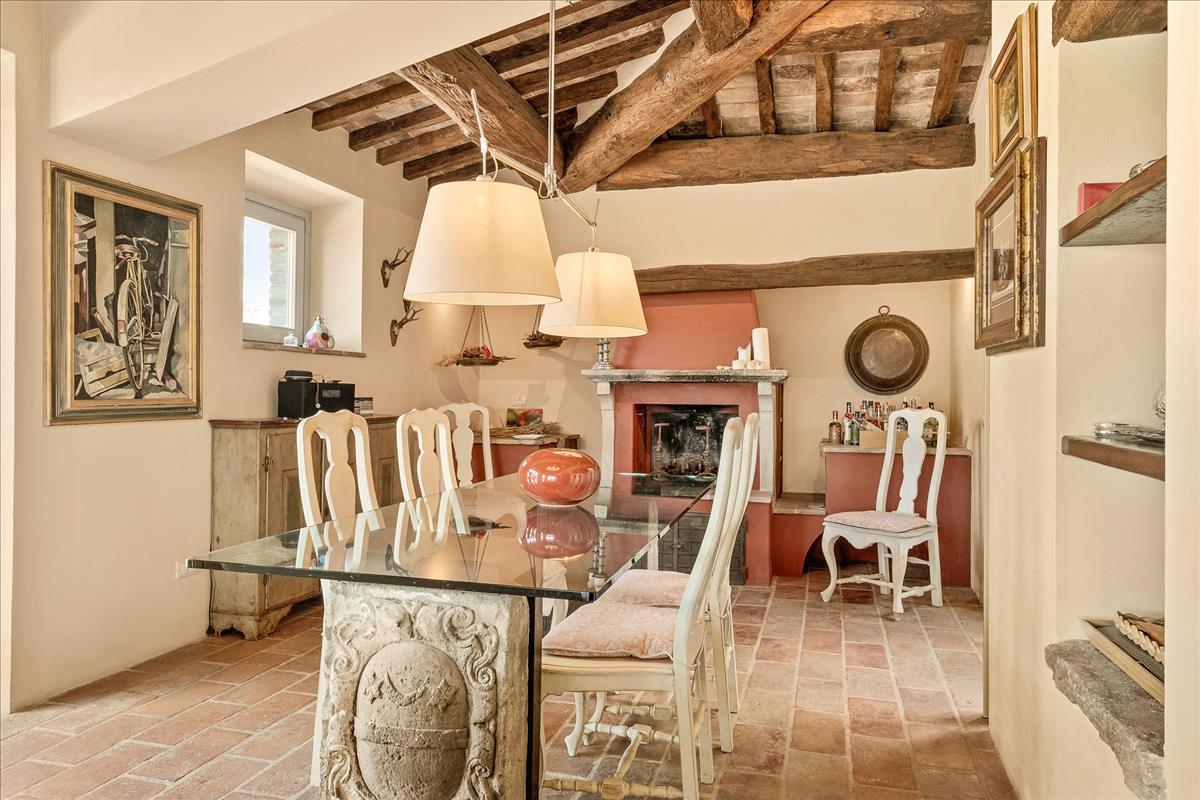 Property Image 233e18a9-d9cc-4c14-8777-ed844b91f0ff